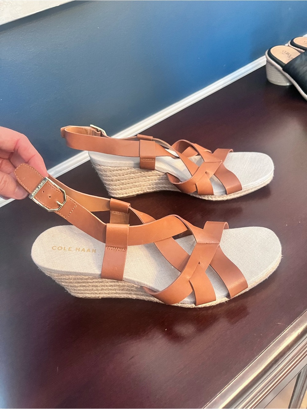 COLE HAAN Women's Crystal Honey Leather Espadrille Wedge Sandals NWOT - Picture 3 of 12